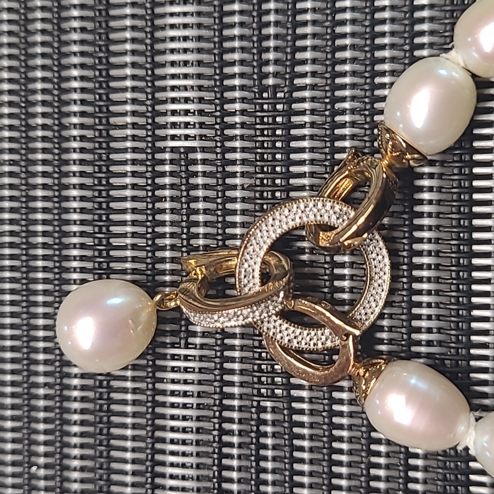 18" pearlustre Necklace - Picture 4 of 8